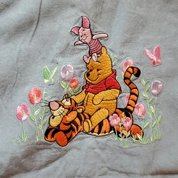 Vintage disney Winnie-the-Pooh shirt - Picture 3 of 4